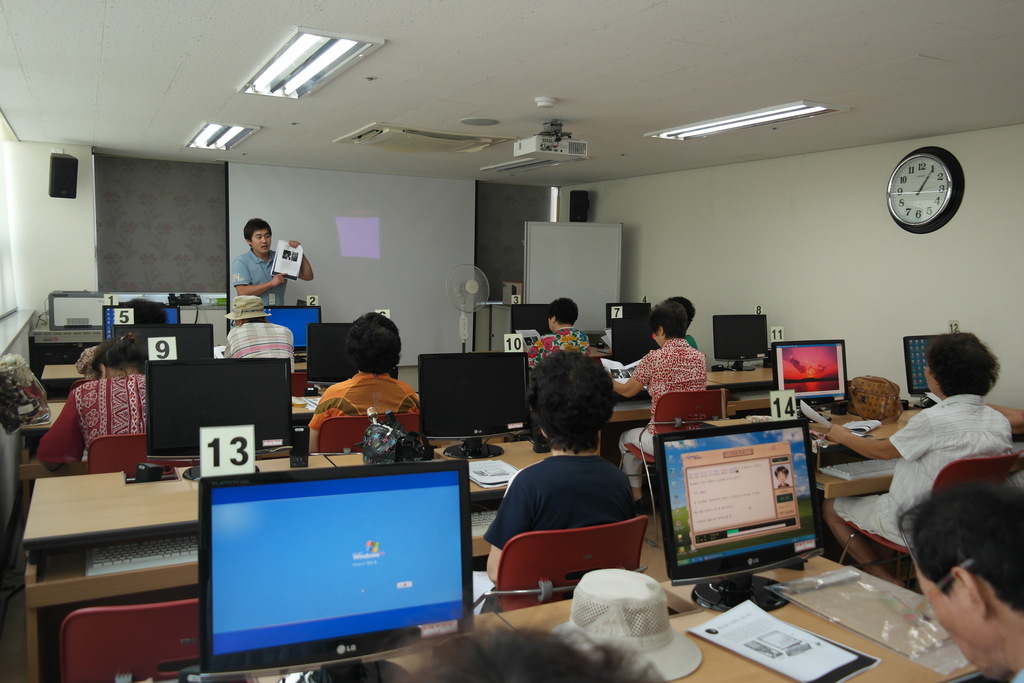 ����Ư�� - ���ʺ� ��ǻ�� ����2