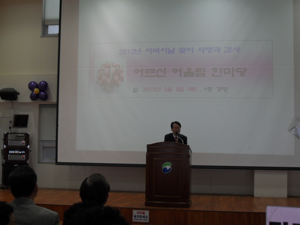 ����̳����